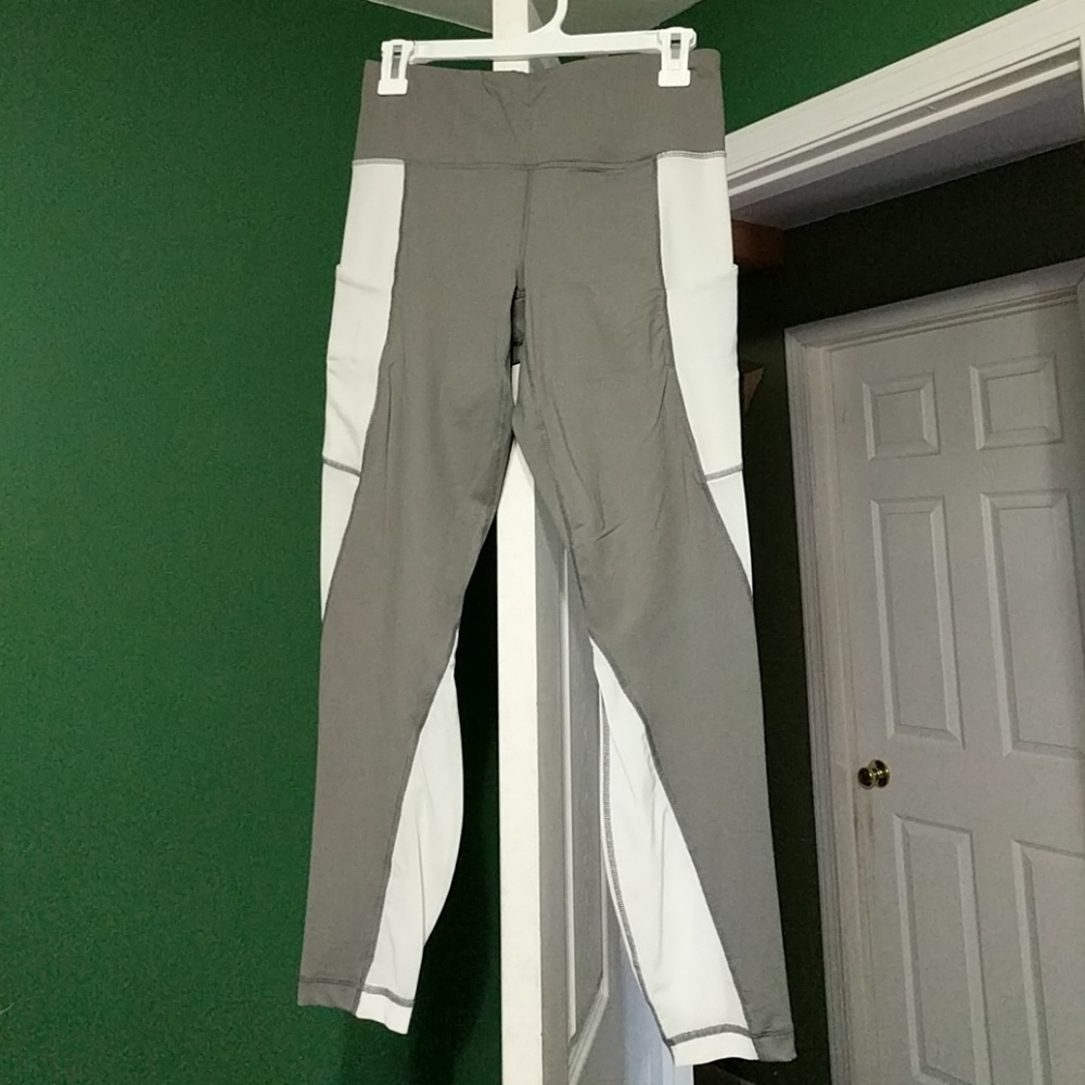 Gray leggings